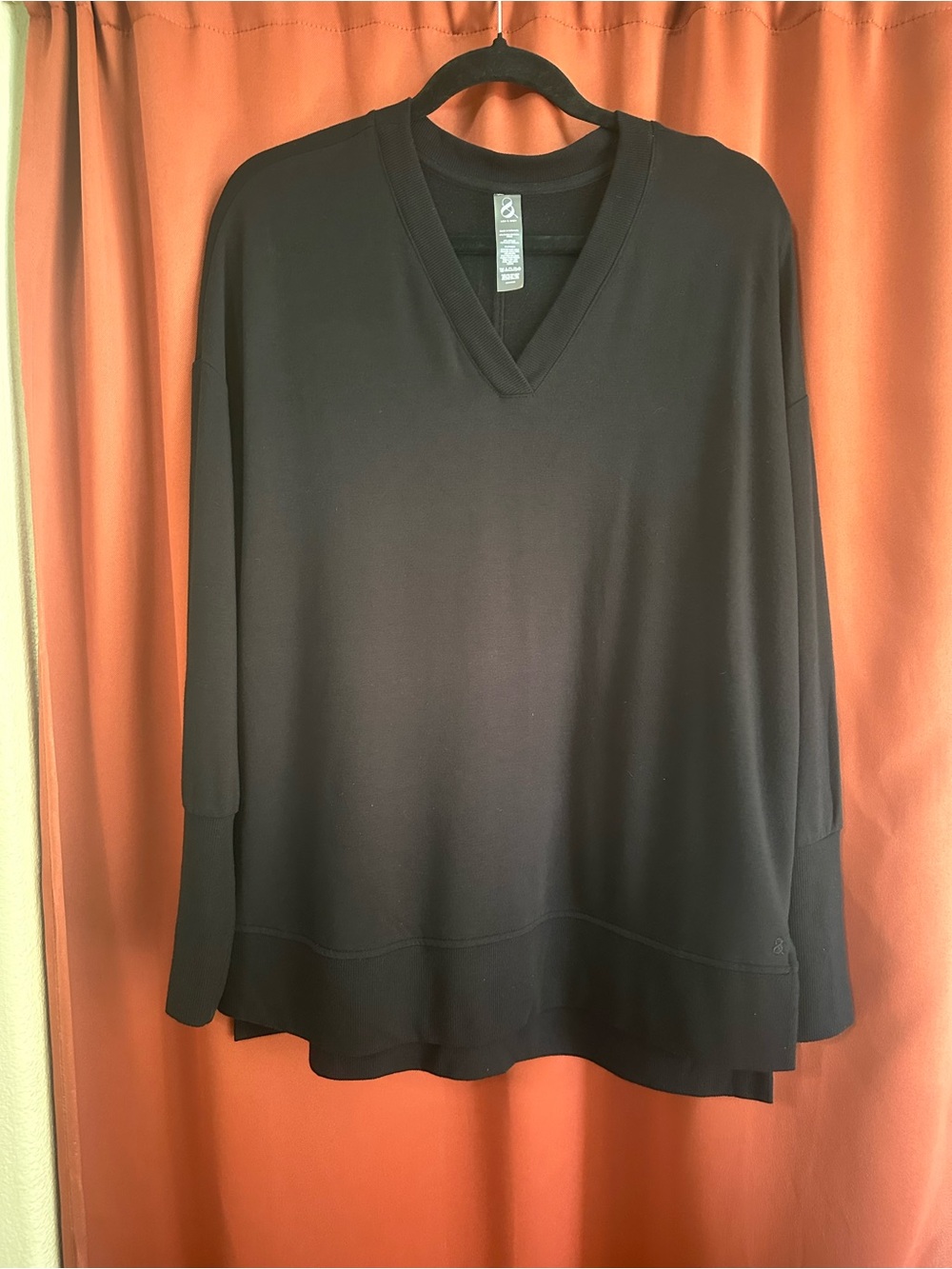 Lou and Grey Super Soft Black Long Sleeve Sweater Women’s XS Pullover Oversized